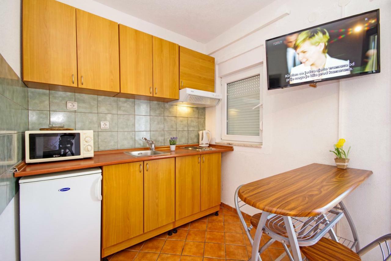 Apartments Solis Makarska Exterior foto