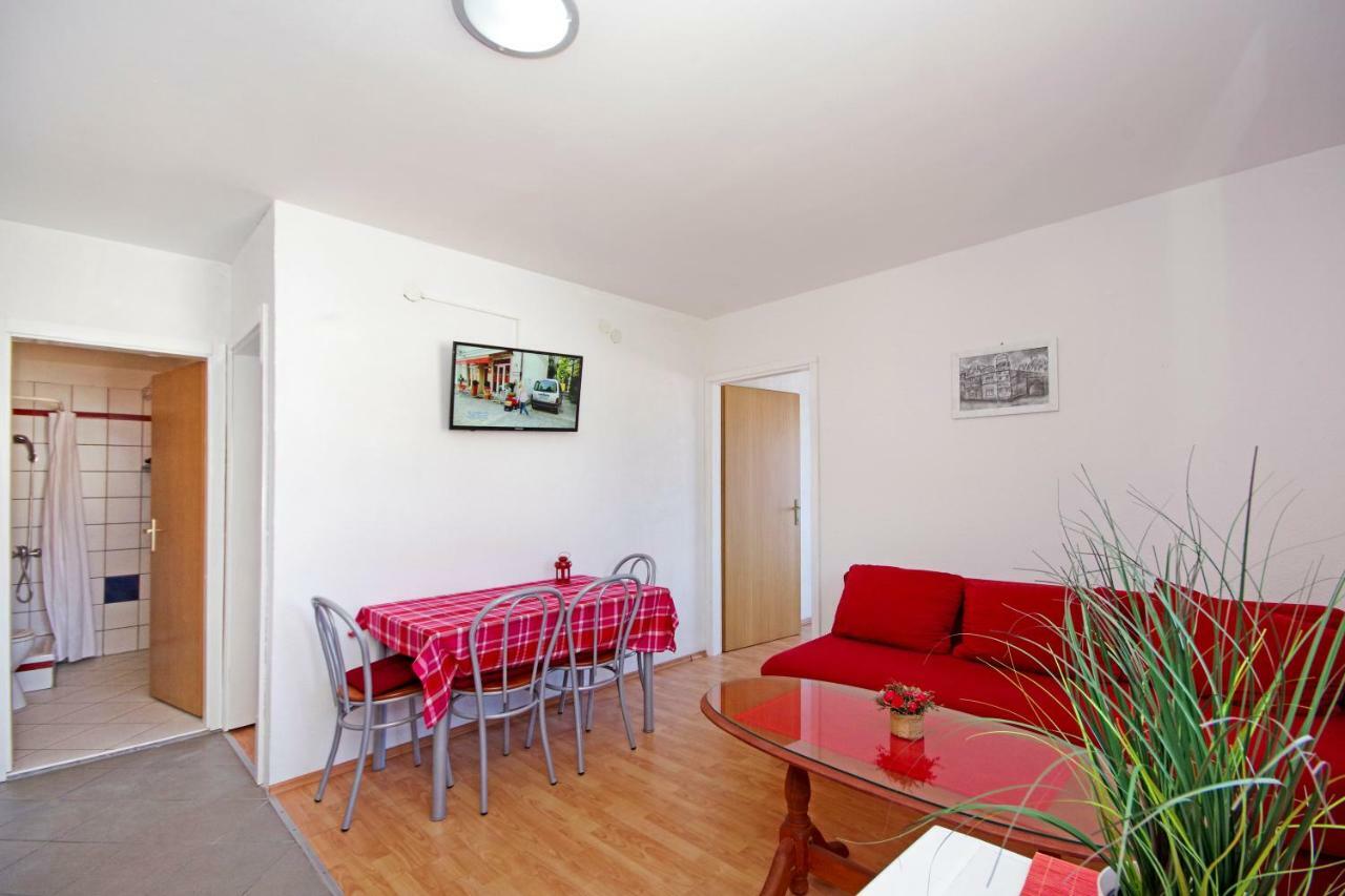 Apartments Solis Makarska Exterior foto